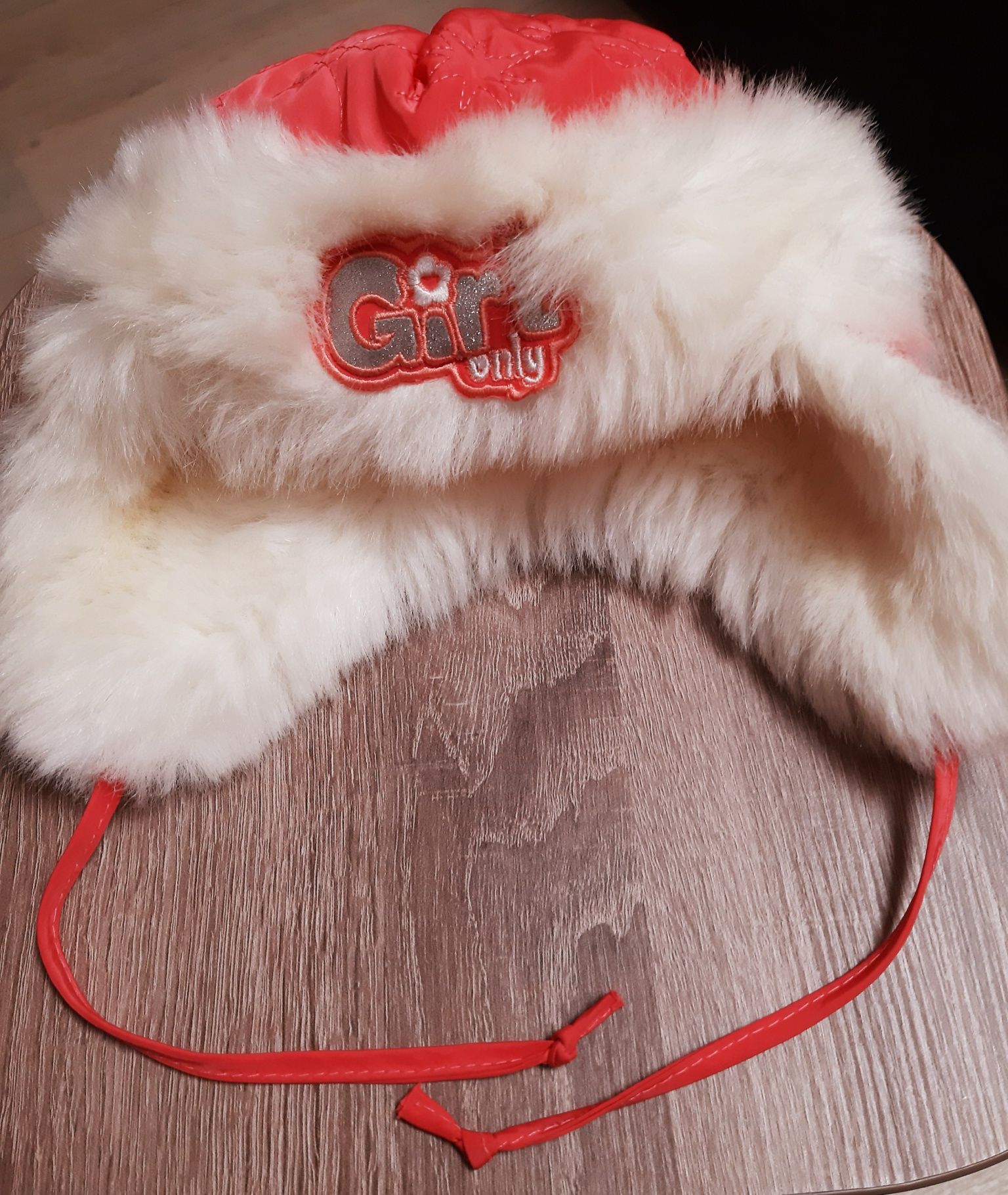 Тепла шапочка/зимова шапка для дівчинки