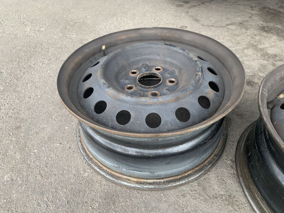 Диски r16 на tayota auris