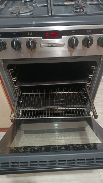Kuchenka gazowa Amica z elektrycznym piekarnikiem