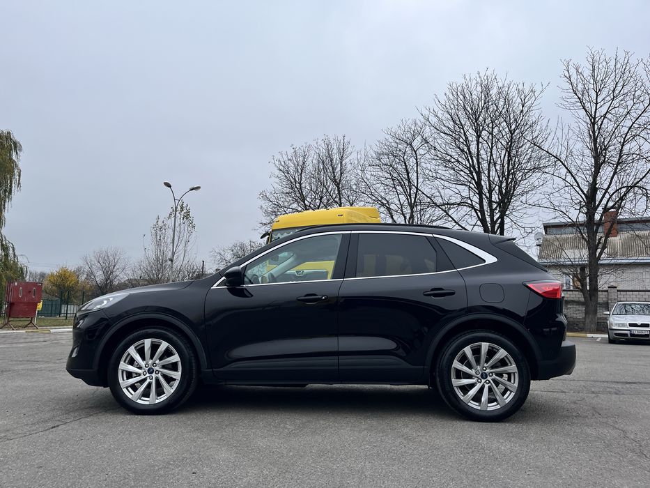 Ford Escape Titanium 2,0 2022 рік