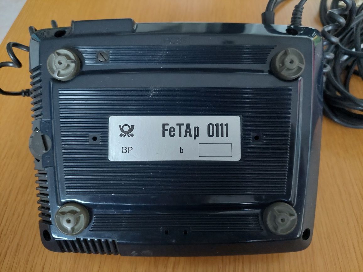 Telefon stacjonarny biurkowy FeTAp 0111 retro vintage