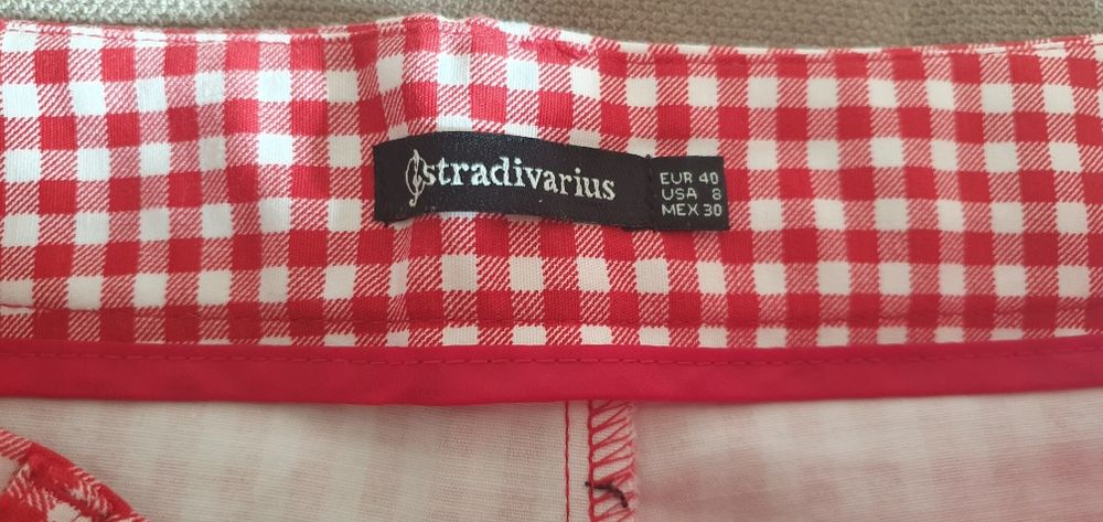 Short mulher Stradivarius