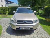 Toyota RAV 4 2.0B 152KM