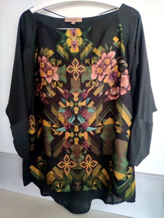 Bluzka Bershka rozm.L. szeroki rękaw. Butelkowa zieleń.