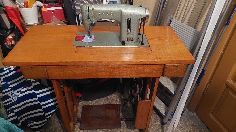 Maszyna do szycia Łucznik