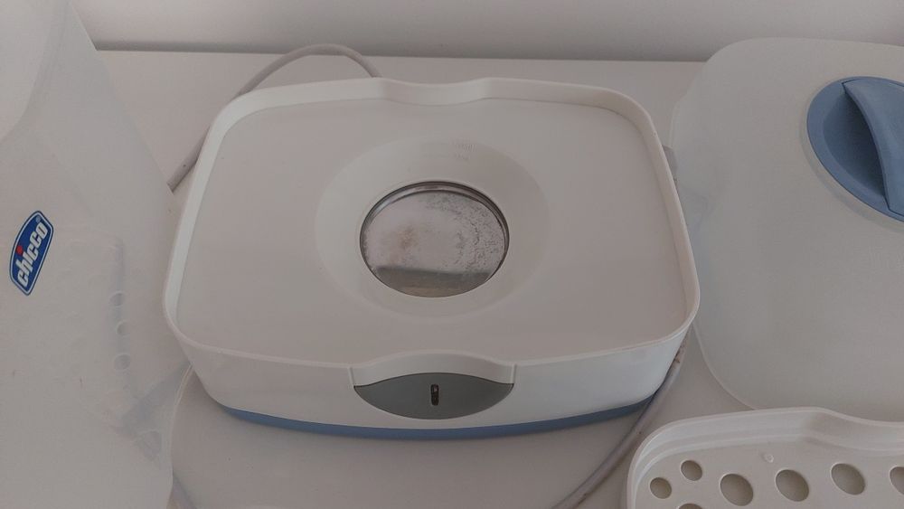 Esterilizador Chicco usado, em bom estado, totalmente funcional.