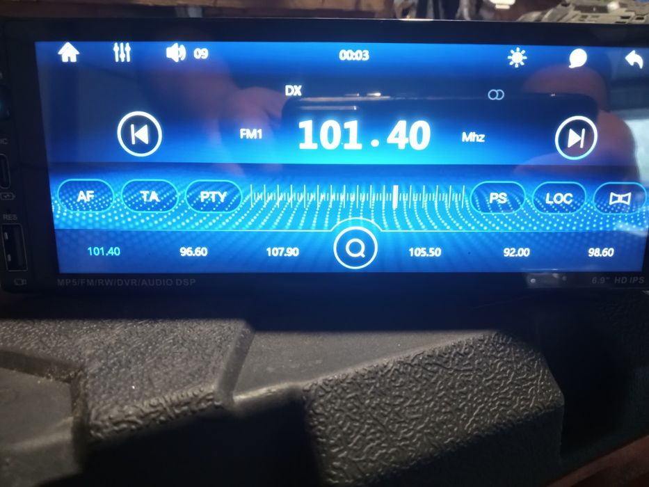 Sprzedam radio dotykowe