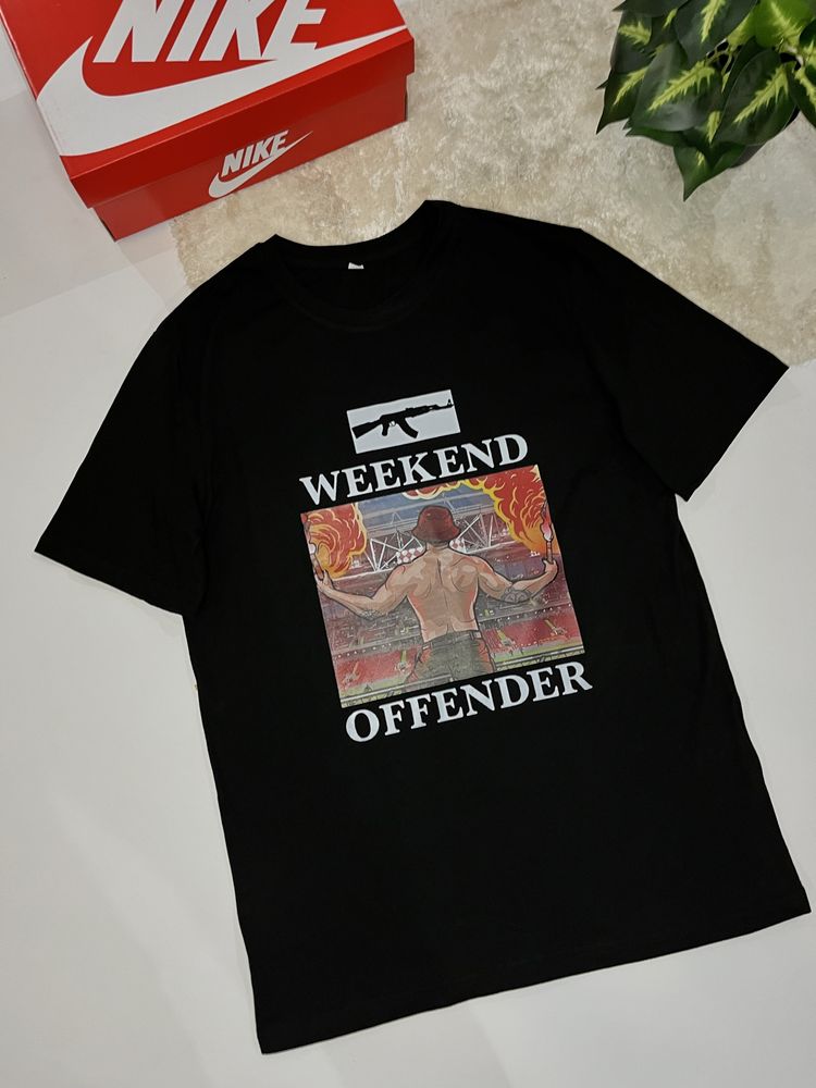 Футболка Weekend Offender / Чоловіча футболка Вікенд Оффендер / викенд