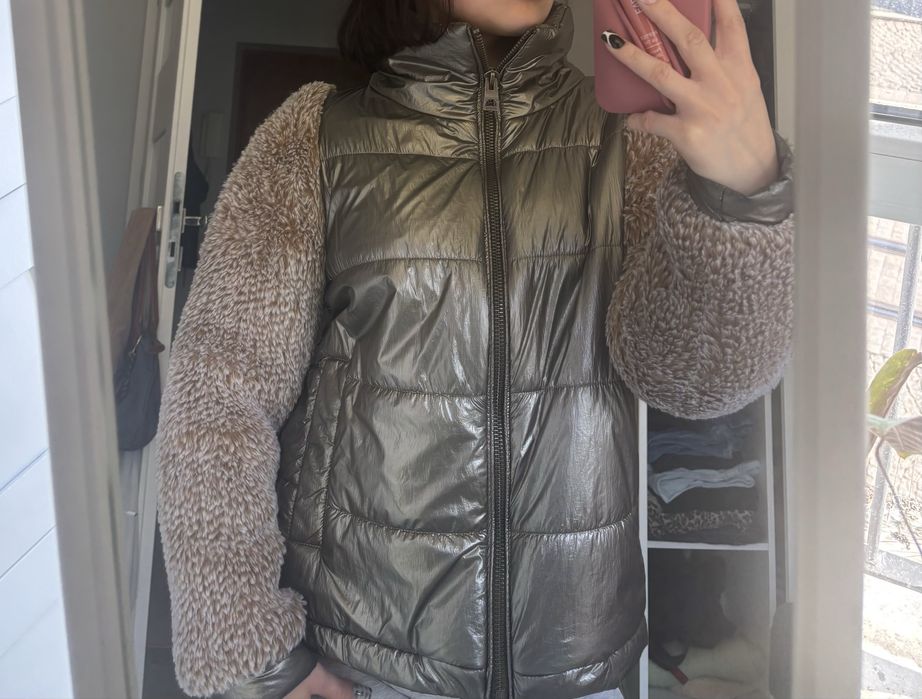 Kurtka firmy Guess rozmiar xs