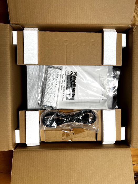 Luxman D-03x - odtwarzacz CD wysokiej klasy