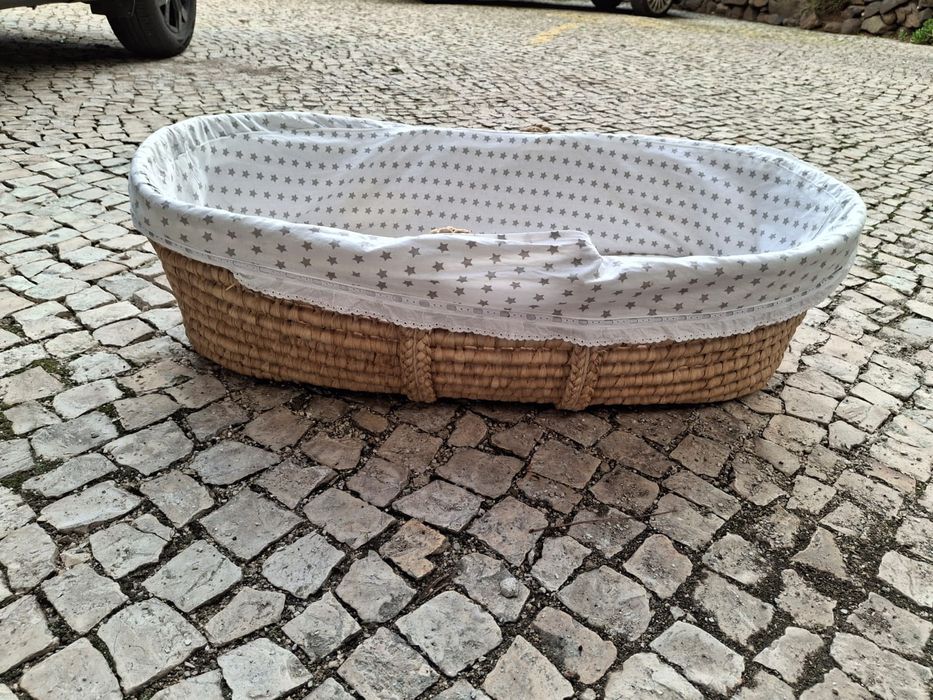 Alcofa verga bebé com estrutura e colchão