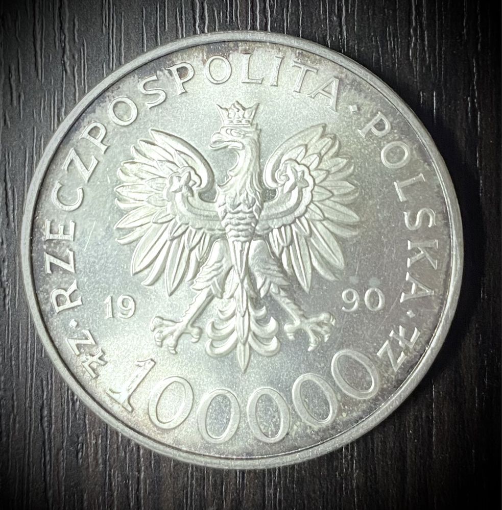 Srebrna moneta Solidarność z 1990 roku