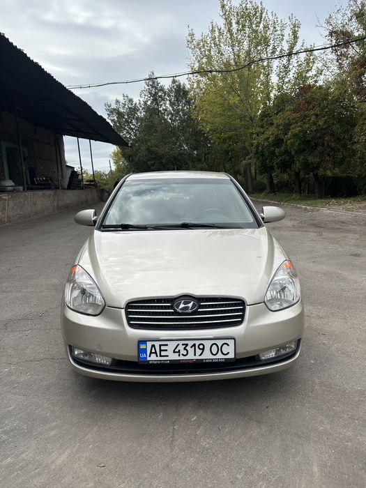 Hyundai Accent 1.6 Автомат газ