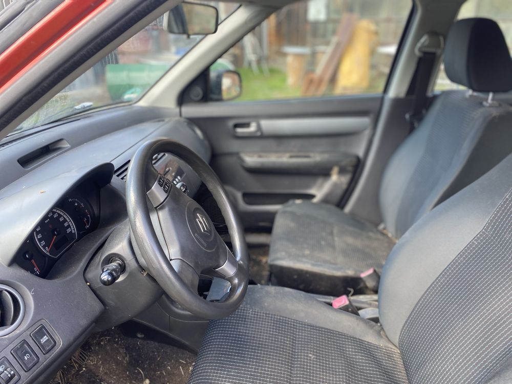Suzuki swift mk6 1.3 бензин капот з Німеччини