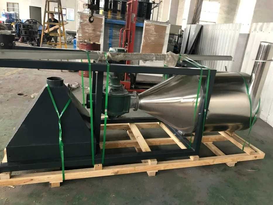 Rozdrabniacz kruszący młotkowy, chłodzony wodą - z silosem, moc 55KW