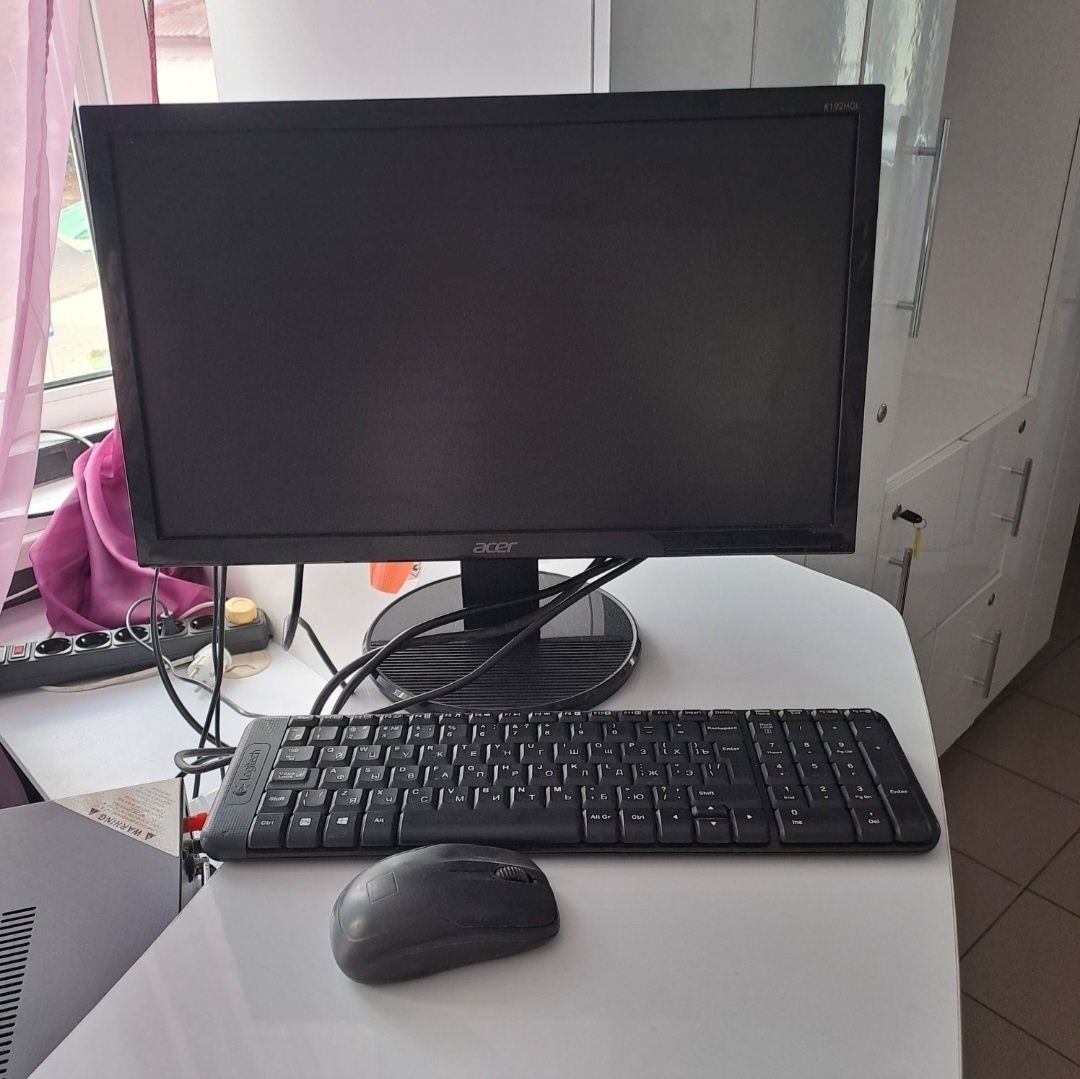 Монітор acer k192hql 
Диагональ