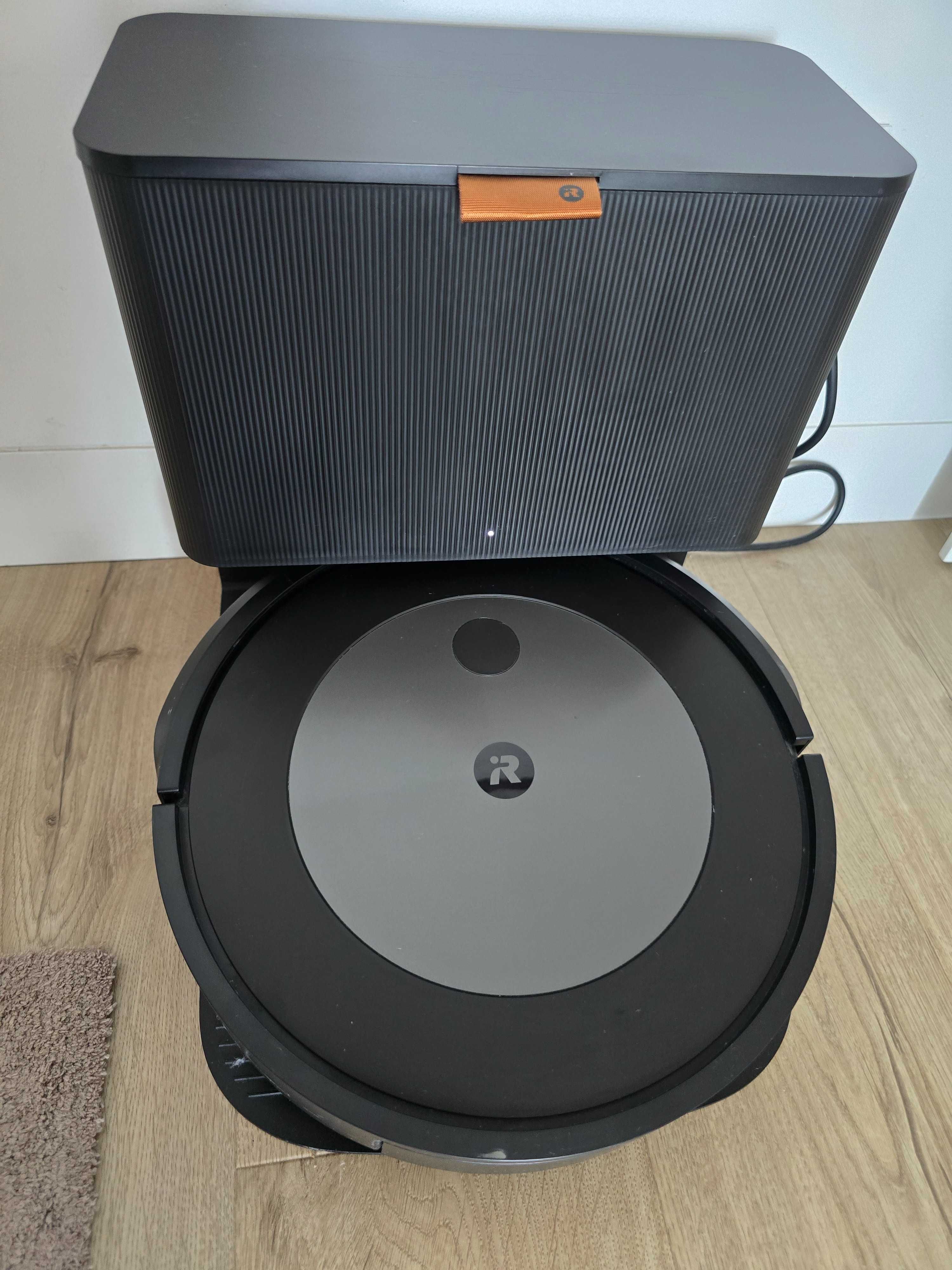 Roomba j7+ com base autoesvaziamento + acessórios originais - 10/2025