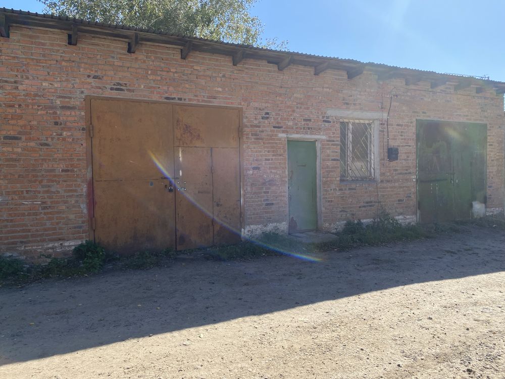 Продам гаражне приміщення, складське приміщення