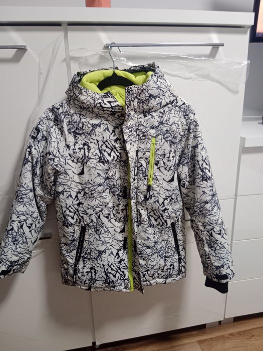 Sprzedam kurtkę chłopięca