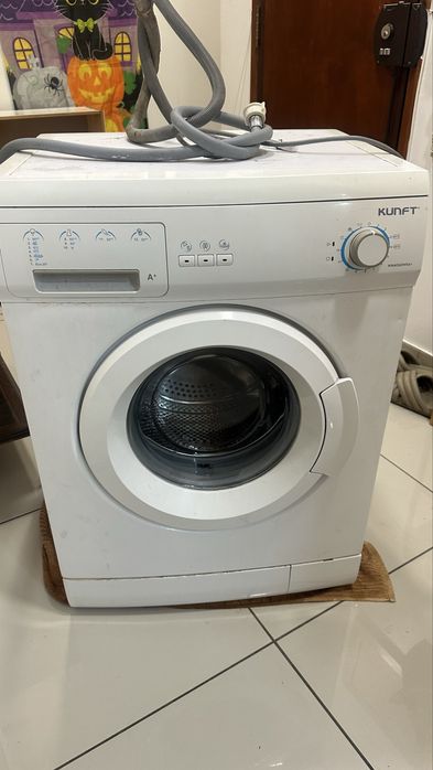 Maquina de lavar roupas
