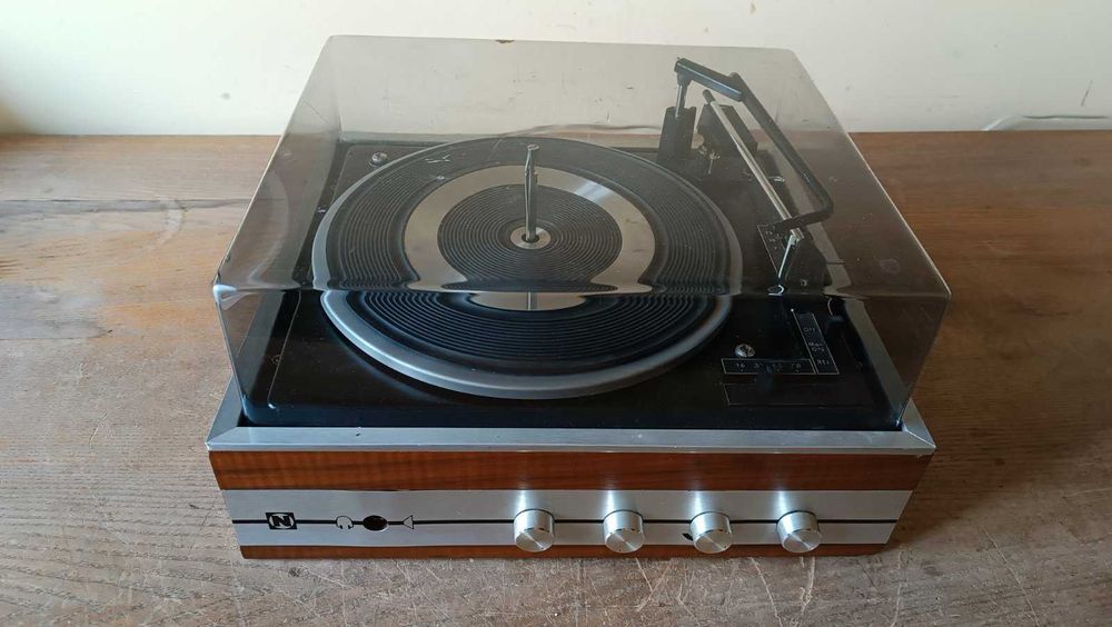 Gramofon stereo automat NECKERMANN