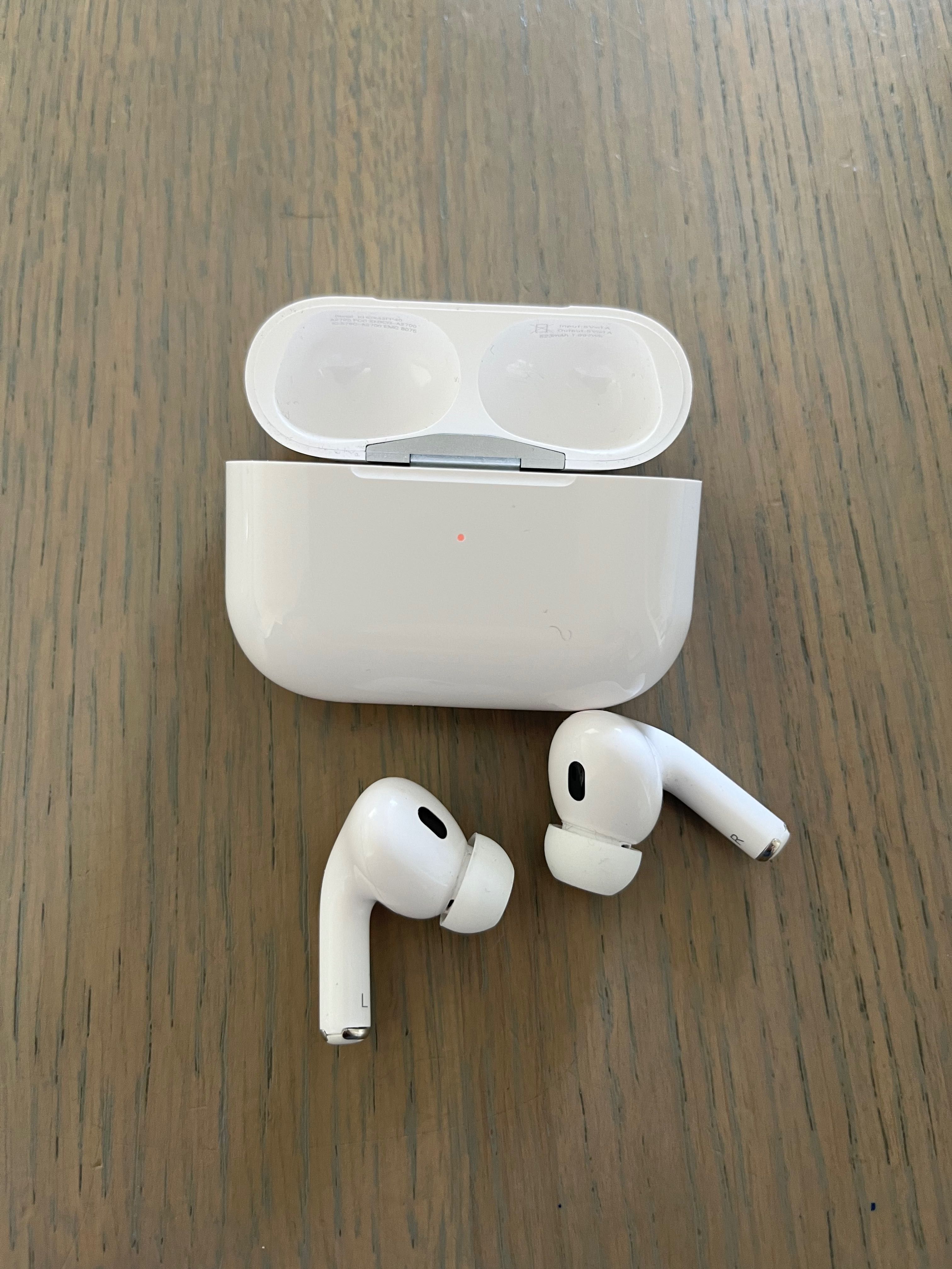 OKAZJA - słuchawki bezprzewodowe Apple Airpods!