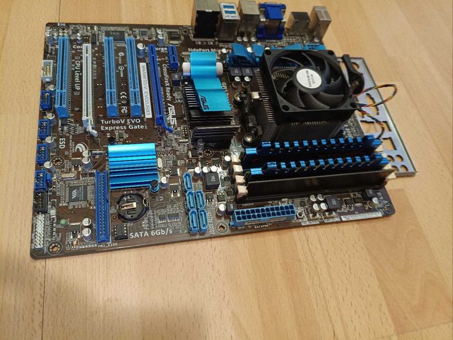 AM3 Asus m4a88td-v evo/usb3 /6gb ddr3/Athlon II X4 640 4ядра 3,0Ghz