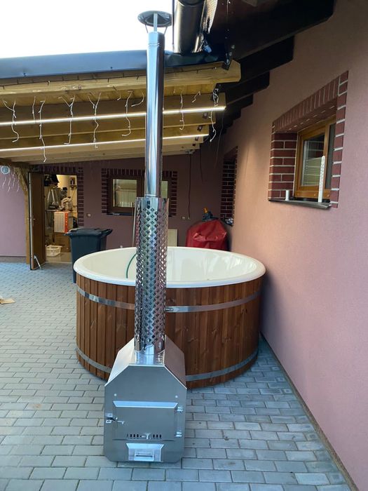 Balia ogrodowa - hottube - jackuzzi - beczka