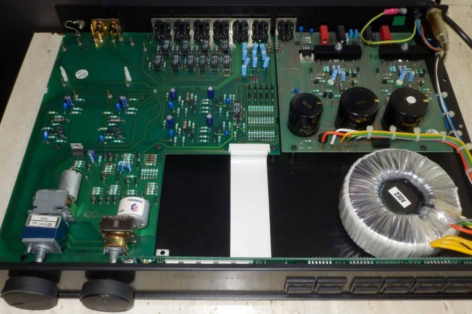 Naim Nait 3R - wzmacniacz z pilotem