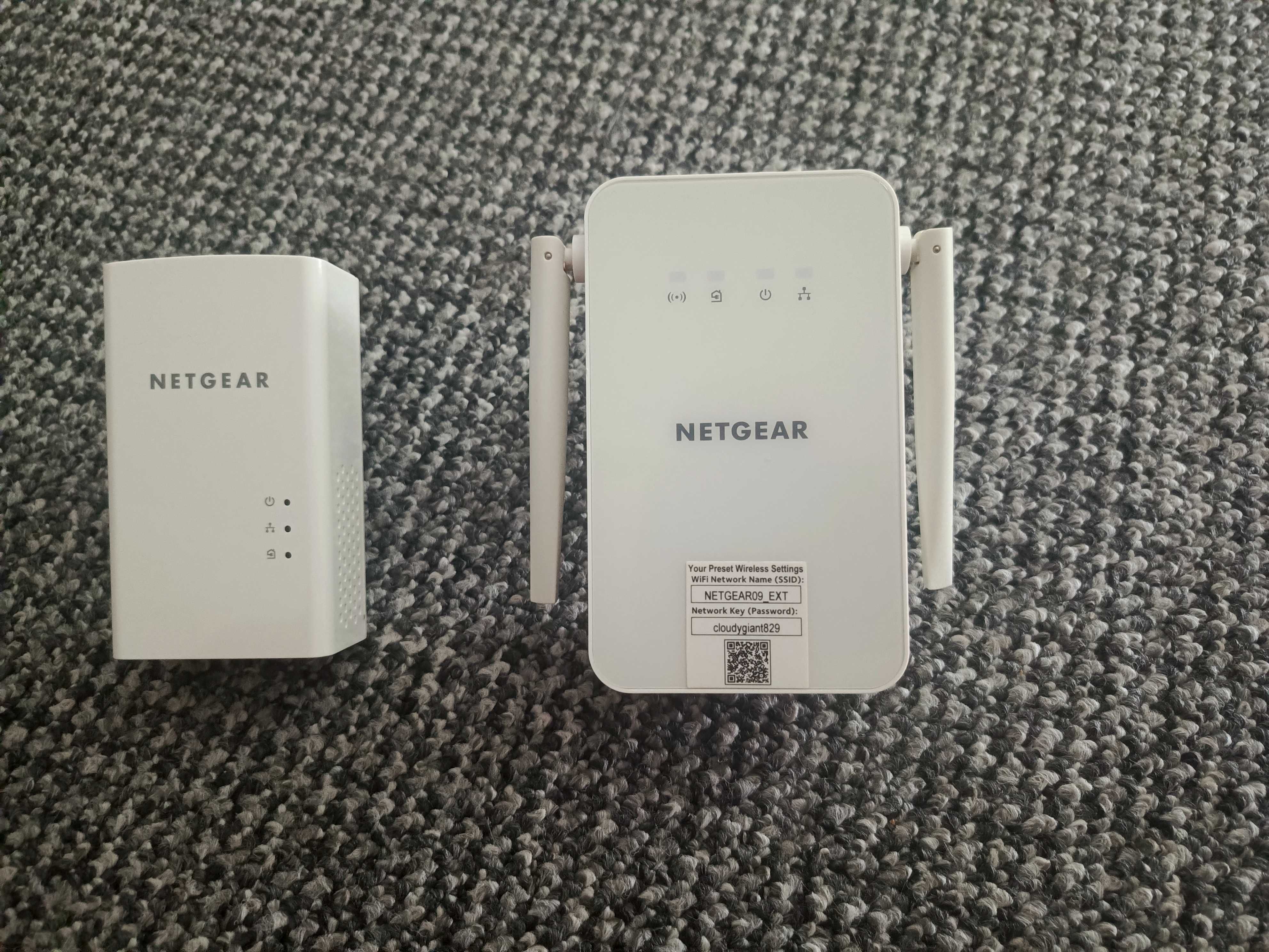 NETGEAR PowerLine PLW1000 1xGb WiFi AC1000