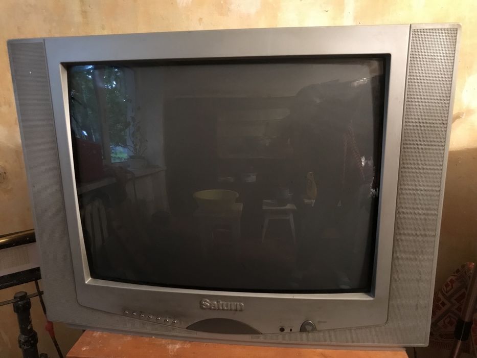 Телевизор Saturn