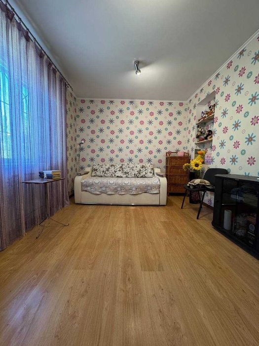 Продам 2 к квартиру біля моря