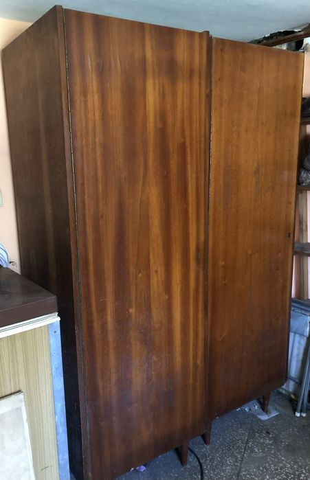 2x szafa na ubrania z lat 70-tych XX wieku