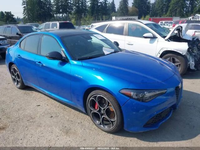 Alfa Romeo Giulia Veloce 4x4, 280km, skóra, łopatki, pamięć foteli, Virtual