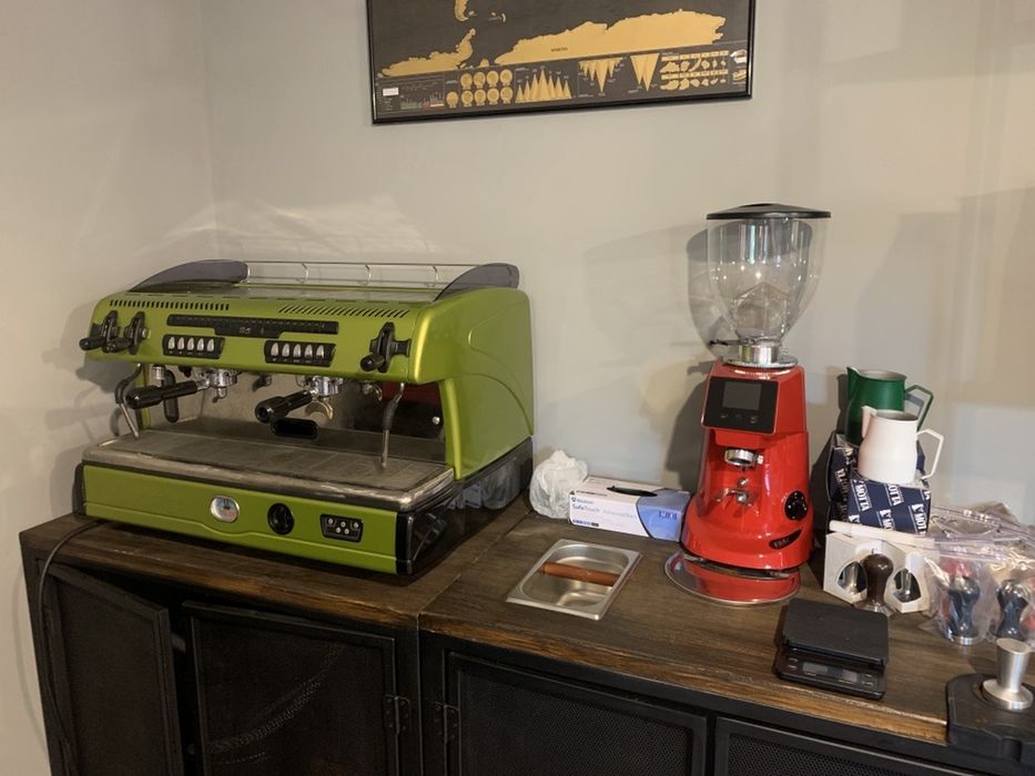 Аренда кофемашины+кофемолка
