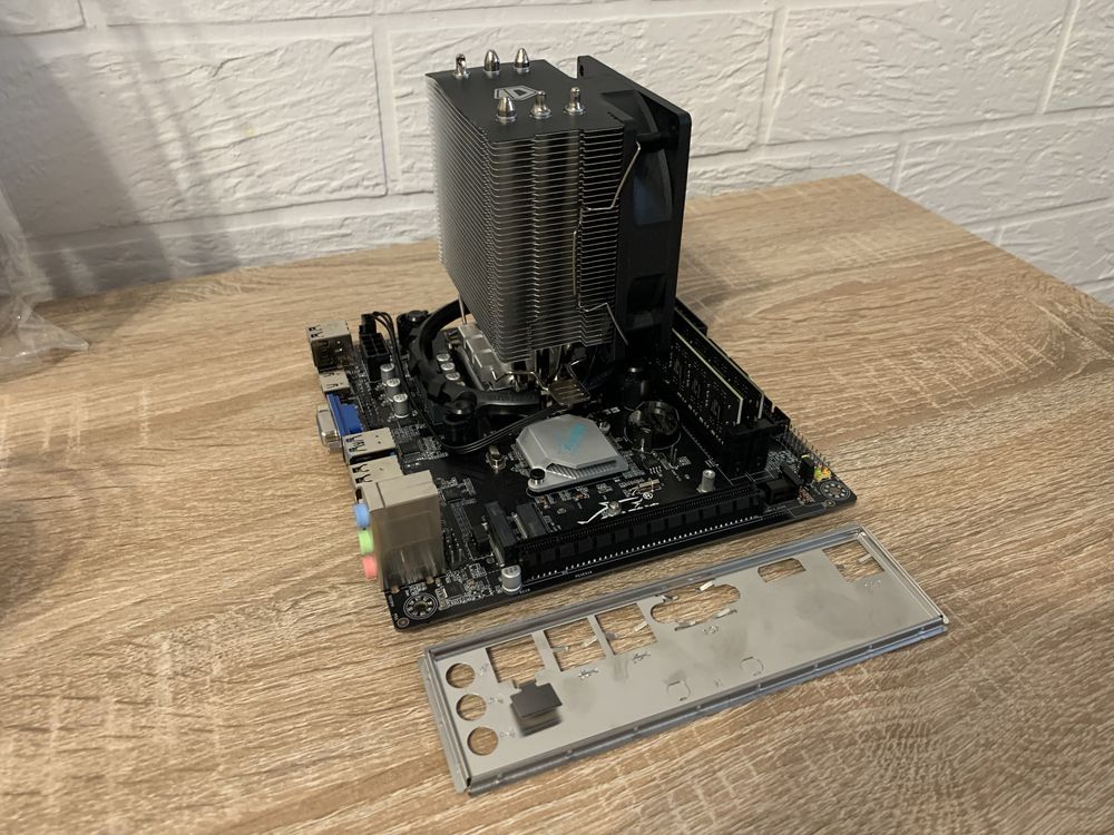 Новий комплект для міні пк mini-itx, мать+процесор+озп
