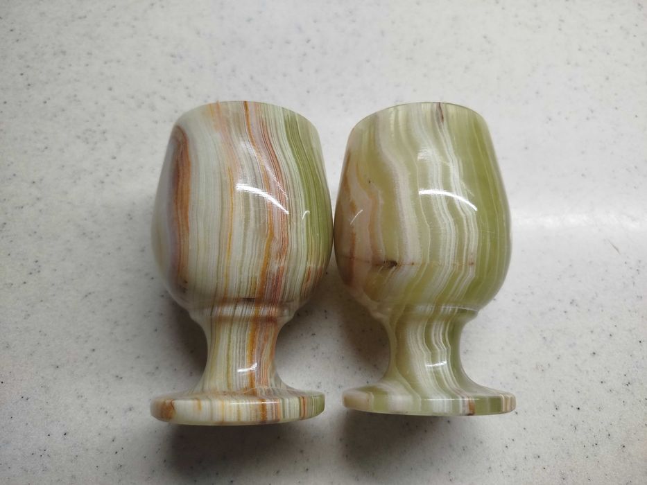 набір чарок з оніксу