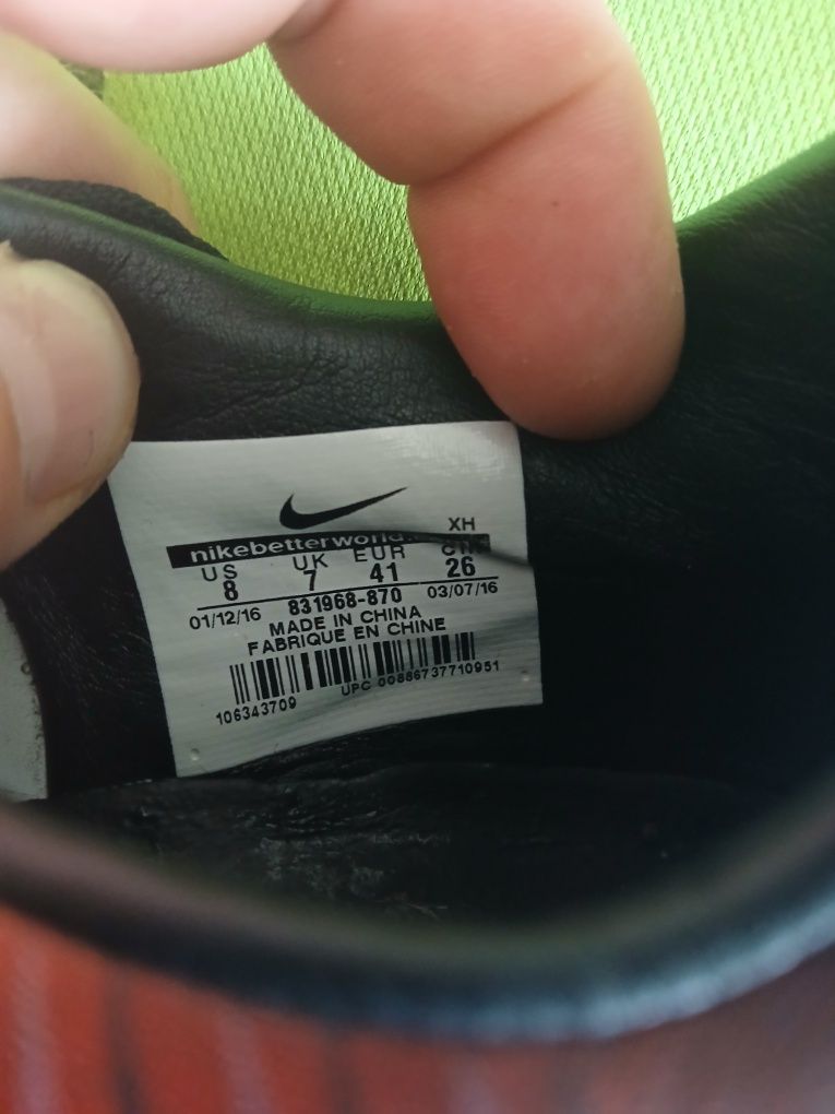 Nike turfy mercurial vapor XI (41)