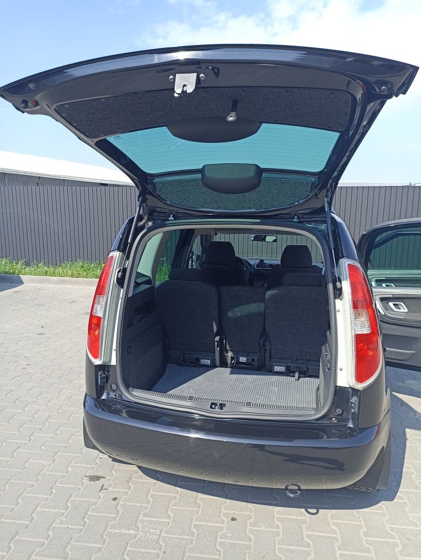 Продам Skoda Roomster