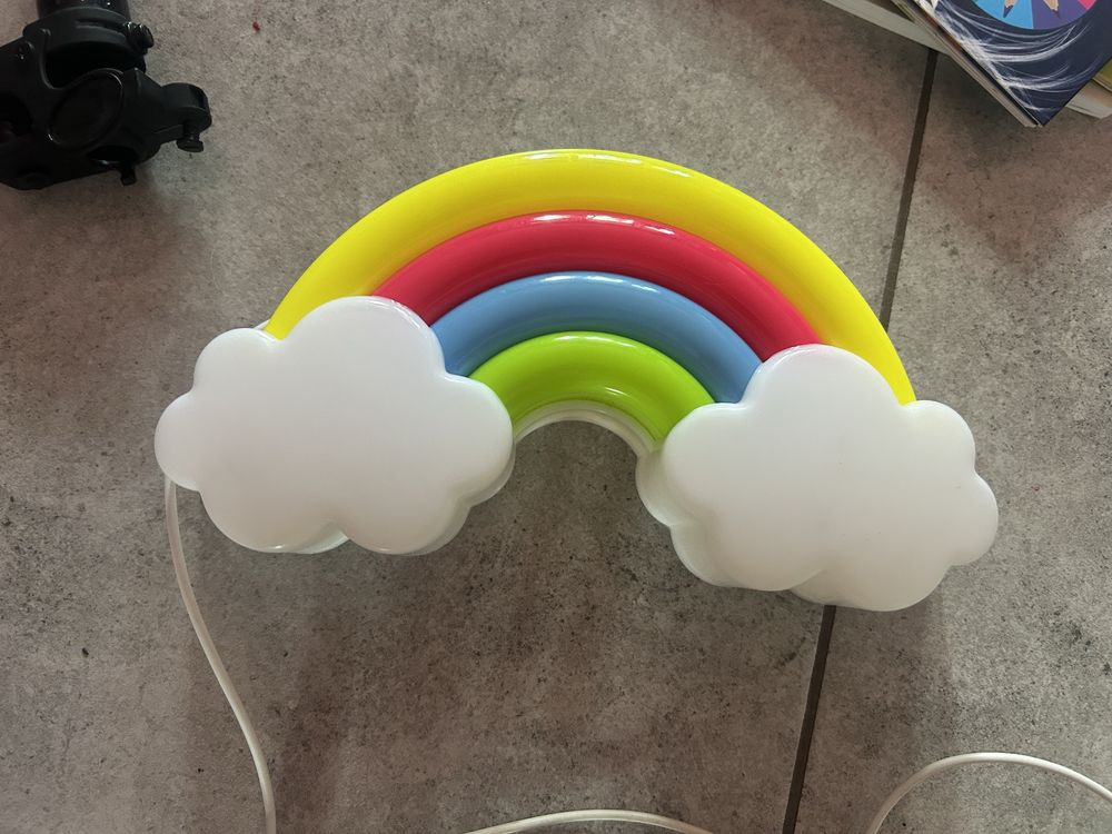 Lampka nocna tęcza na usb do ladowarki kontaktu