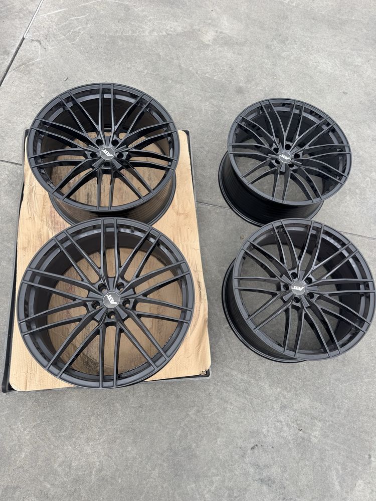 Sprzedam felgi 22” audi Q7 SQ7 Q8 SQ8