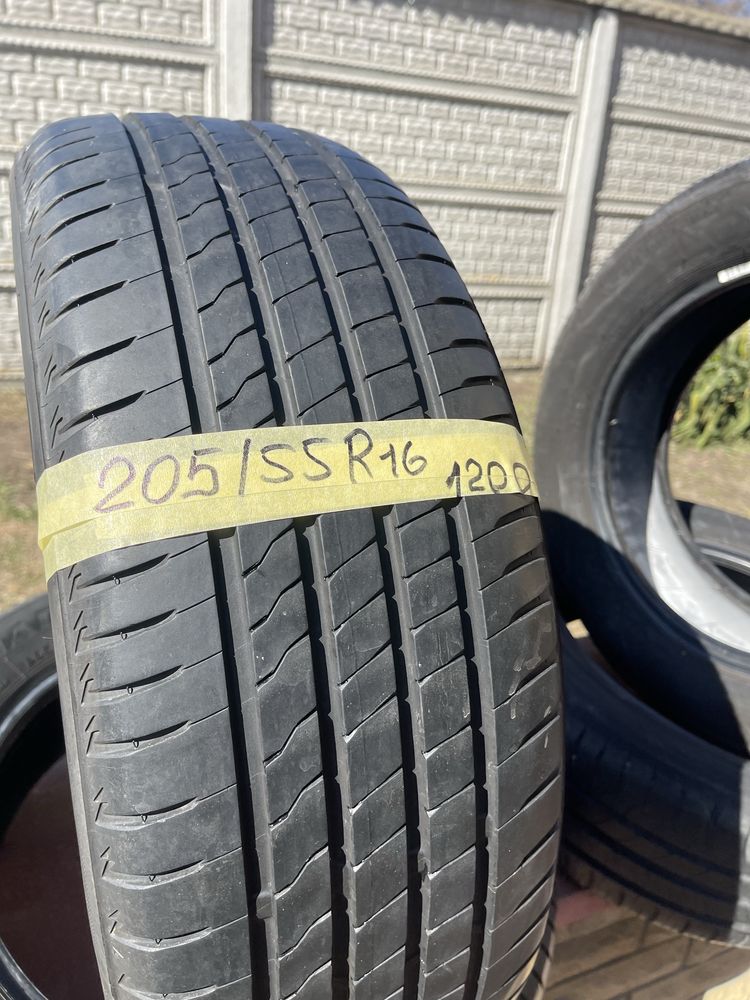 Розпродаж літньої резини