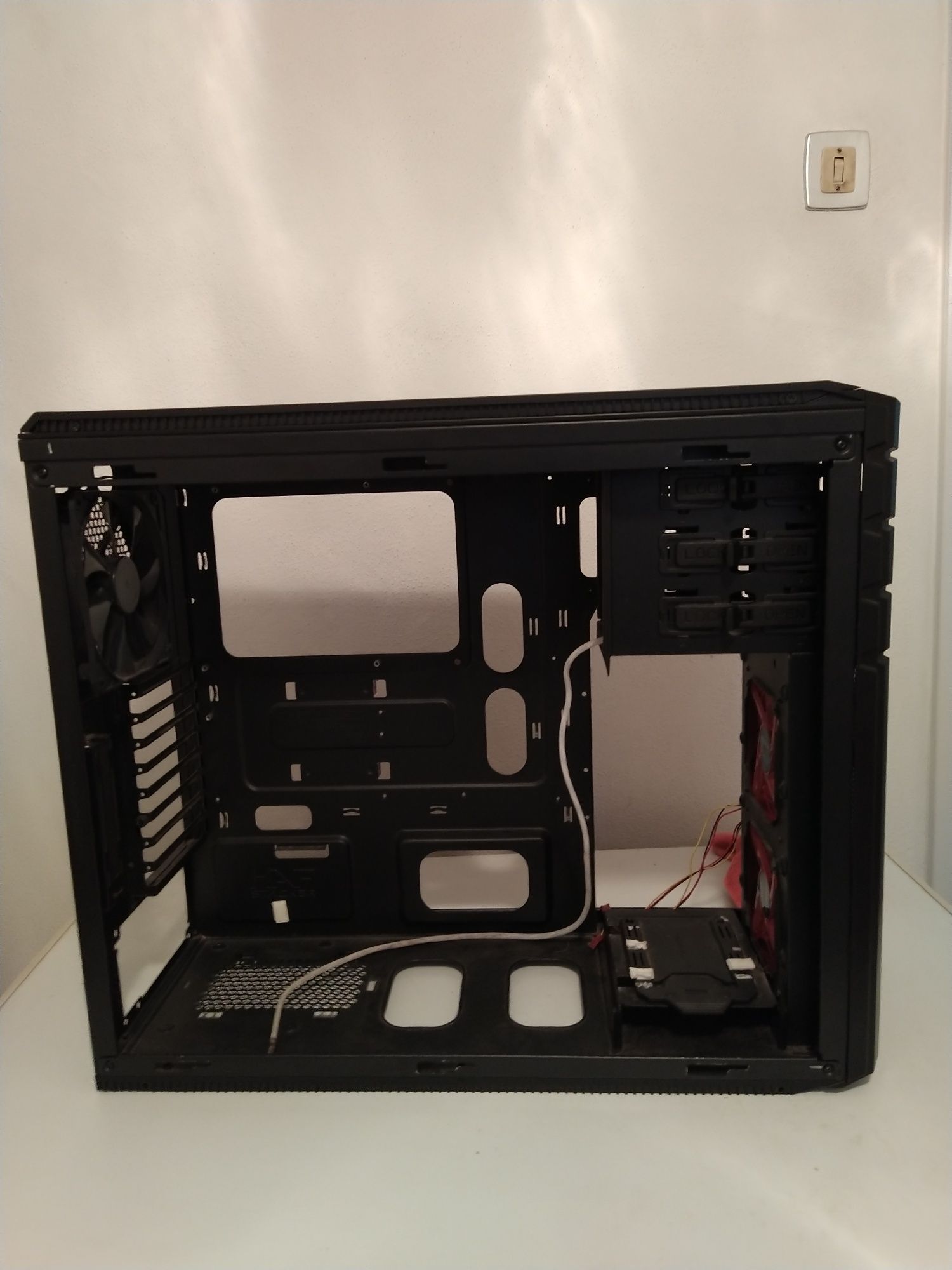 Caixa Cooler master haf stacker 935 + 915r