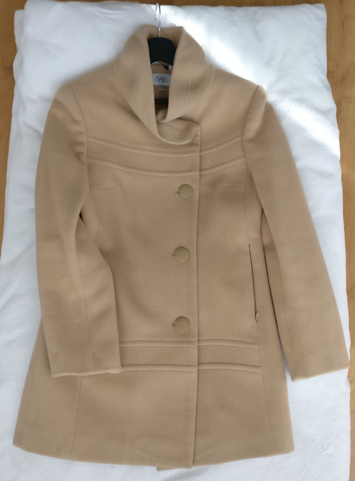 Жіноче пальто 42 розмір україна