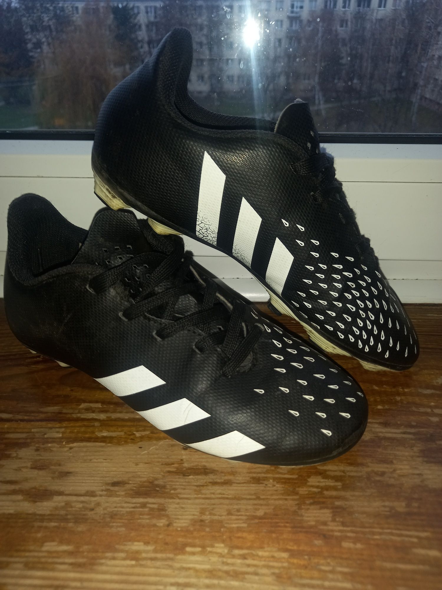 Sprzedam  korki  adidas predator