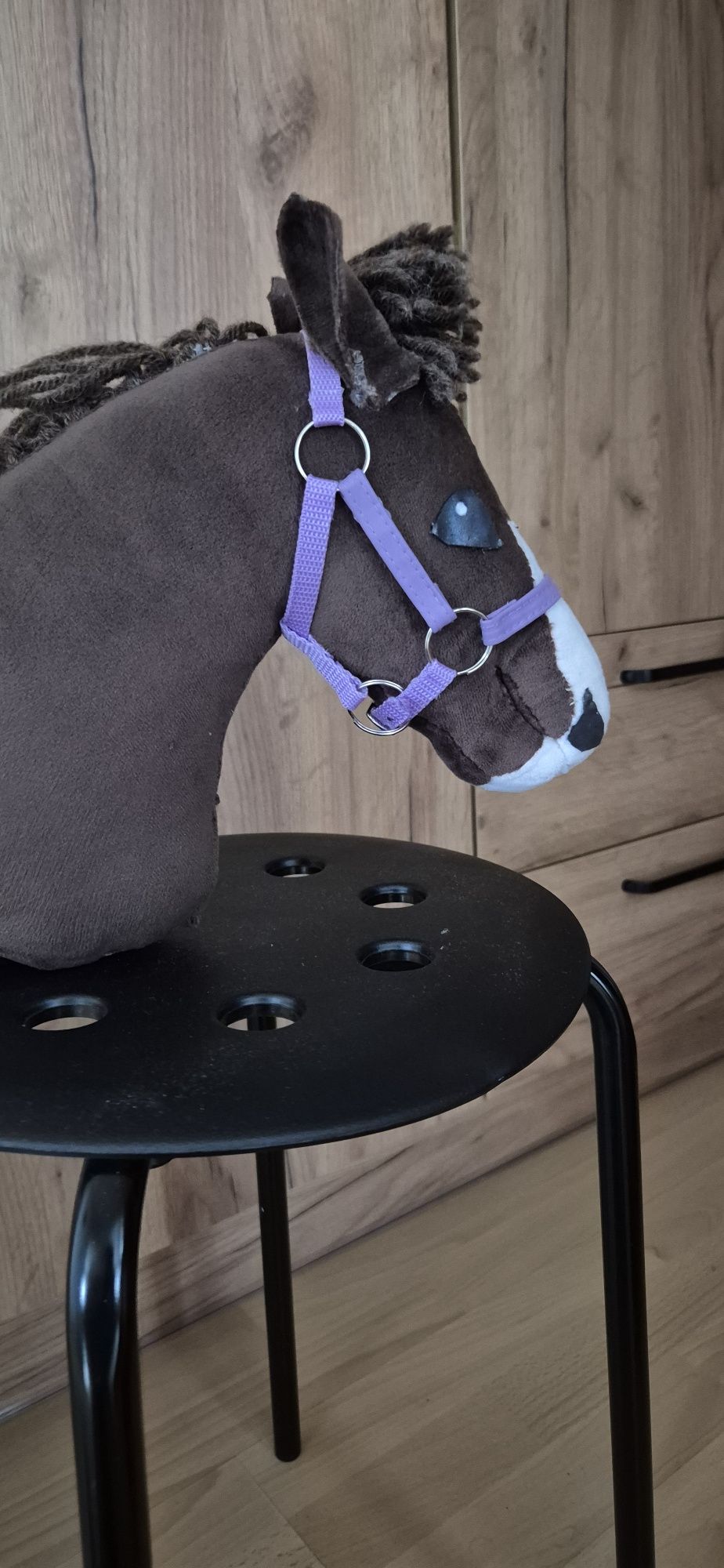 Hobby horse pilne!