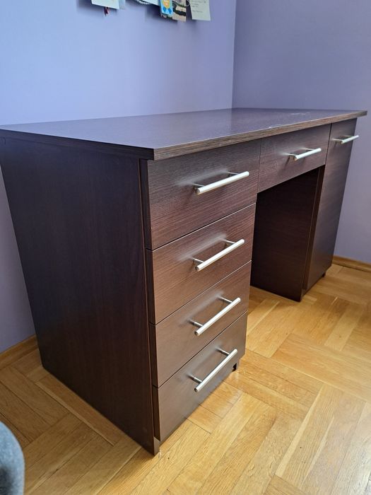 Biurko używane w dobrym stanie