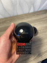 Kilian Kissing Burns 6.4 Calories A Minute. Wanna Workout?