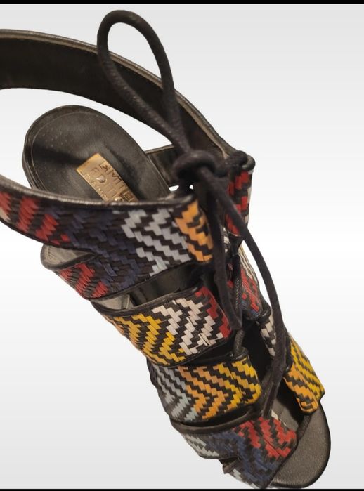 Sandálias super confortáveis