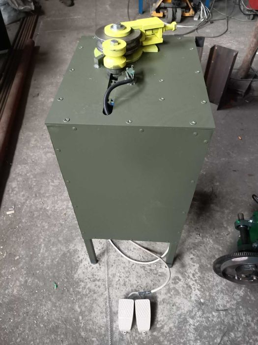 Трубогиб електричний бездорновий (дорновий)  ТД1